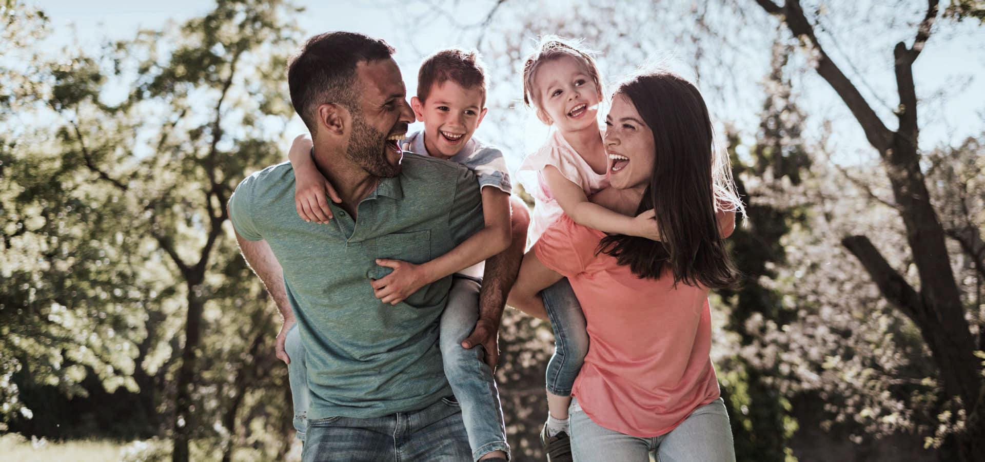 happy_family TRS Detox Home Banner
